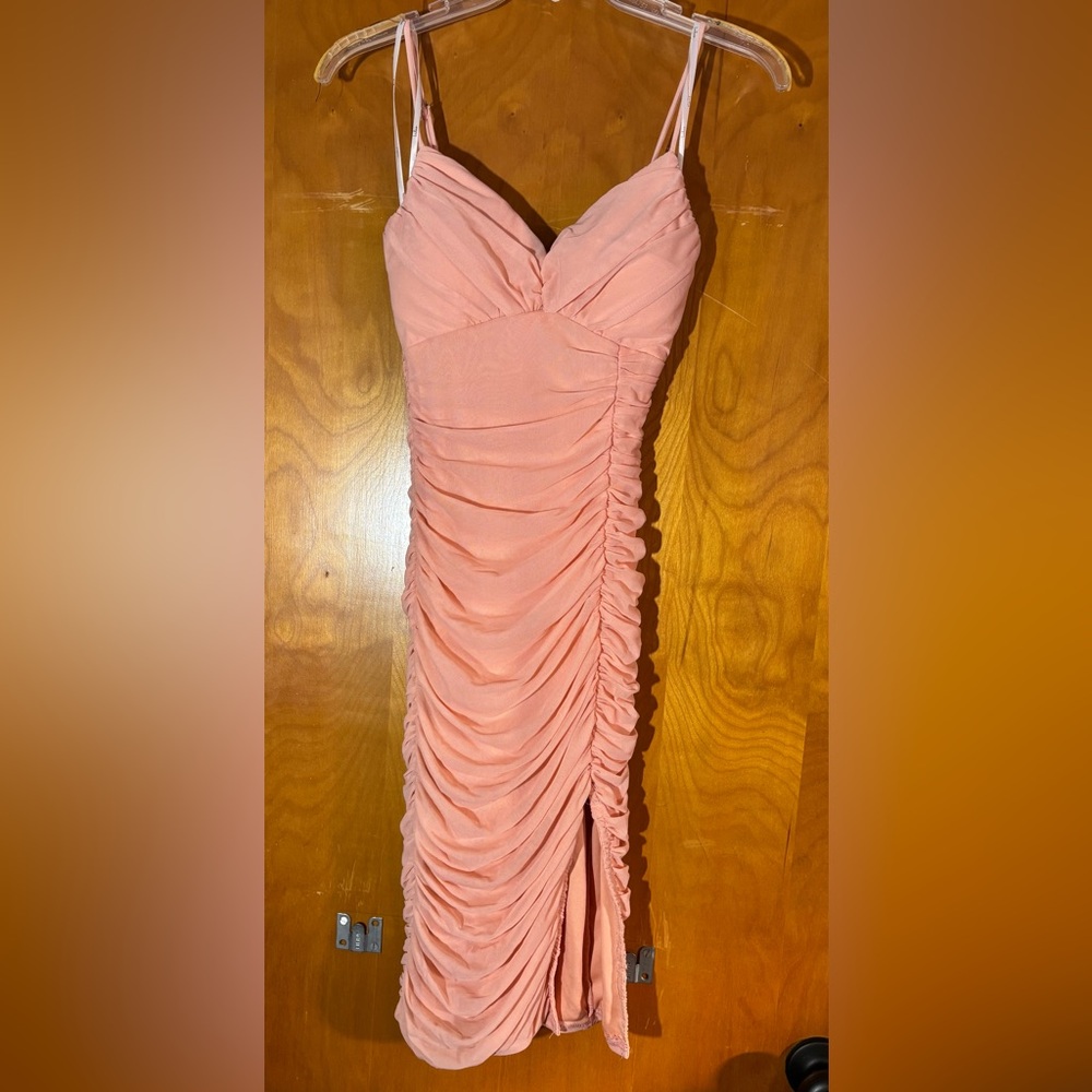 Lulu's Peach Ruched Dress, size small